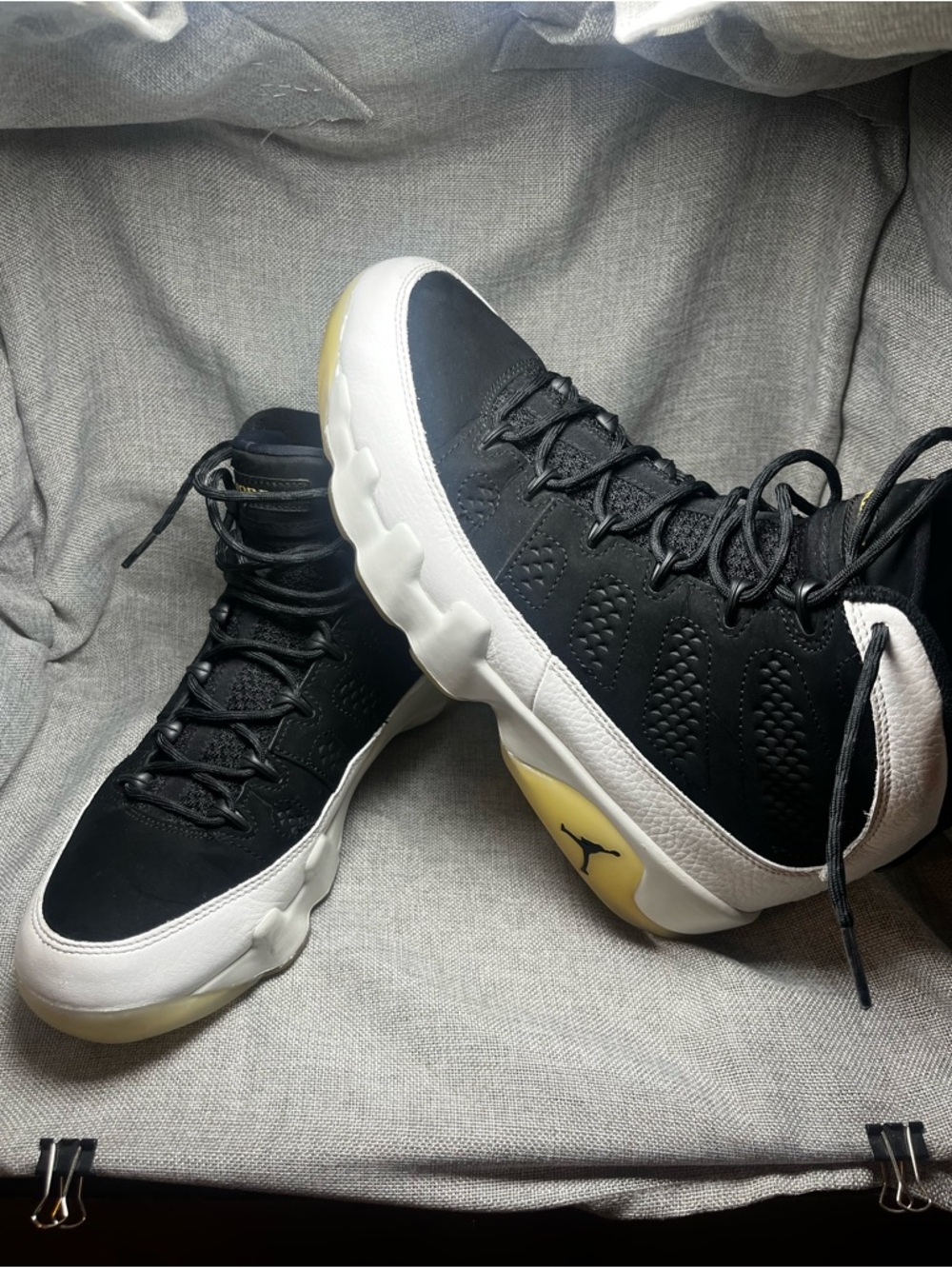 Jordan 9. “City of flight” Men’s Black and White High-Top Sneakers with